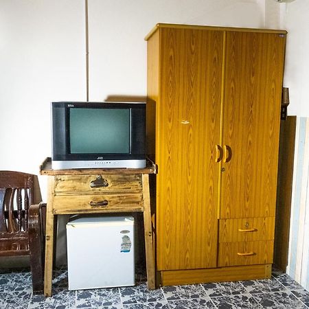 Sabina pensión Kamala Beach Habitación foto
