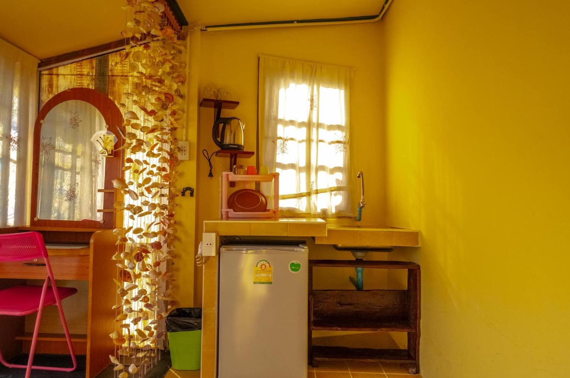 Sabina pensión Kamala Beach Habitación foto